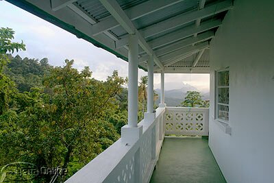 Wrap-around balcony