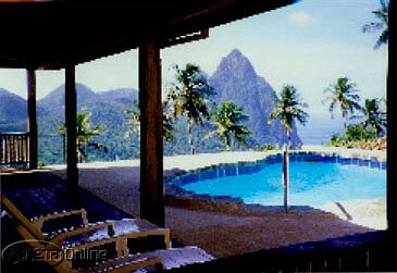 8m x 4m kidney-shaped swimming pool